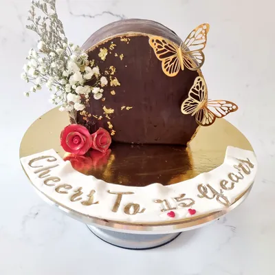 Anniversary & Engagement custom cake by Cakes & Shapes, Dubai — design code CS-0035