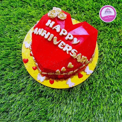 Anniversary & Engagement custom cake by Cakes & Shapes, Dubai — design code CS-0003