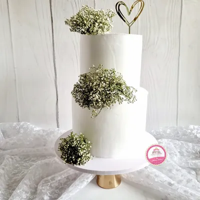 Anniversary & Engagement custom cake by Cakes & Shapes, Dubai — design code CS-0351