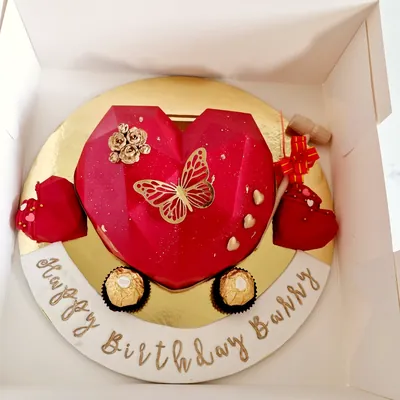 Birthday — Adults custom cake by Cakes & Shapes, Dubai — design code CS-0019