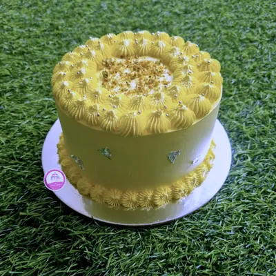 Birthday — Adults custom cake by Cakes & Shapes, Dubai — design code CS-0289