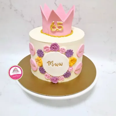 Birthday — Kids custom cake by Cakes & Shapes, Dubai — design code CS-0103