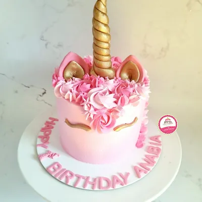 Birthday — Kids custom cake by Cakes & Shapes, Dubai — design code CS-0098