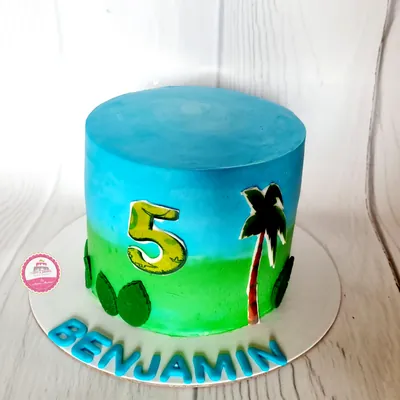 Birthday — Kids custom cake by Cakes & Shapes, Dubai — design code CS-0182