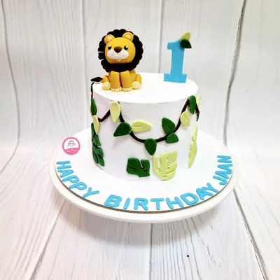 1st Birthday & Baby custom cake by Cakes & Shapes, Dubai — design code CS-0170